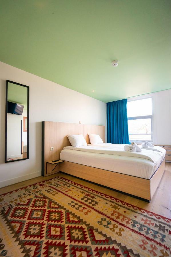 Double Dorm Room