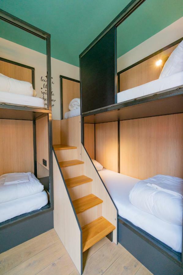 Bed 4-Bed Dormitory Room