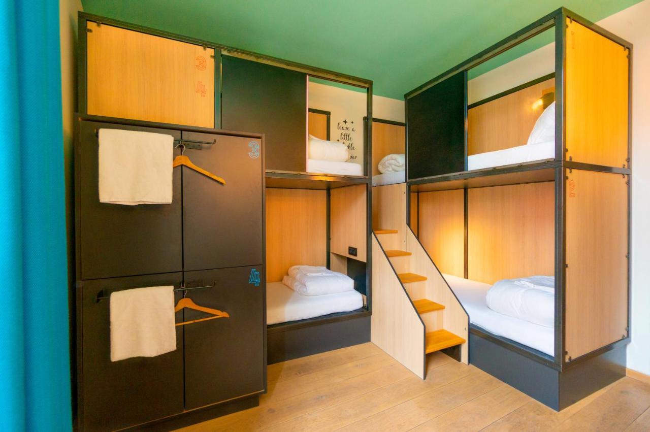 Bed 4-Bed Dormitory Room
