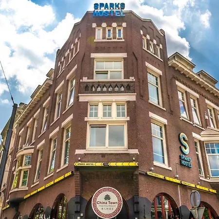 Sparks Hostel-2